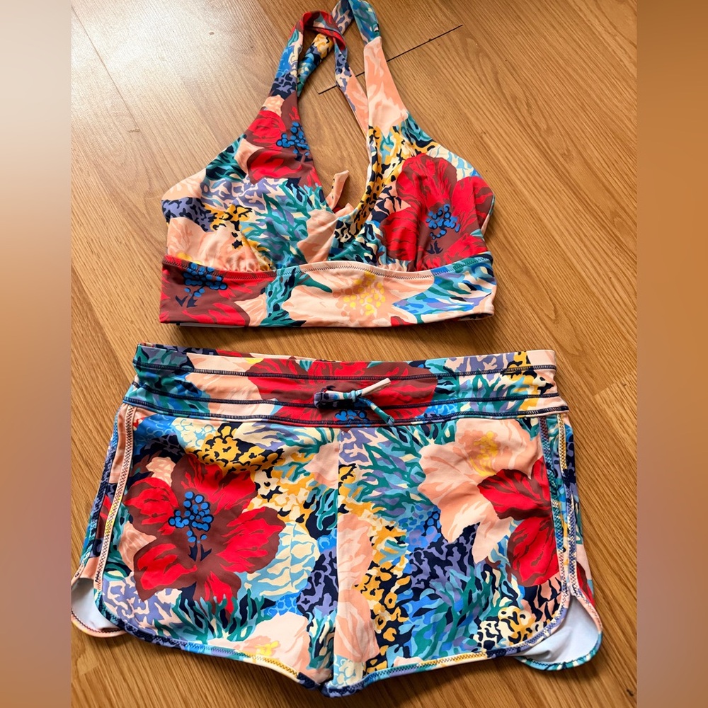 Athleta bora bora floral Halter Bikini short Set M